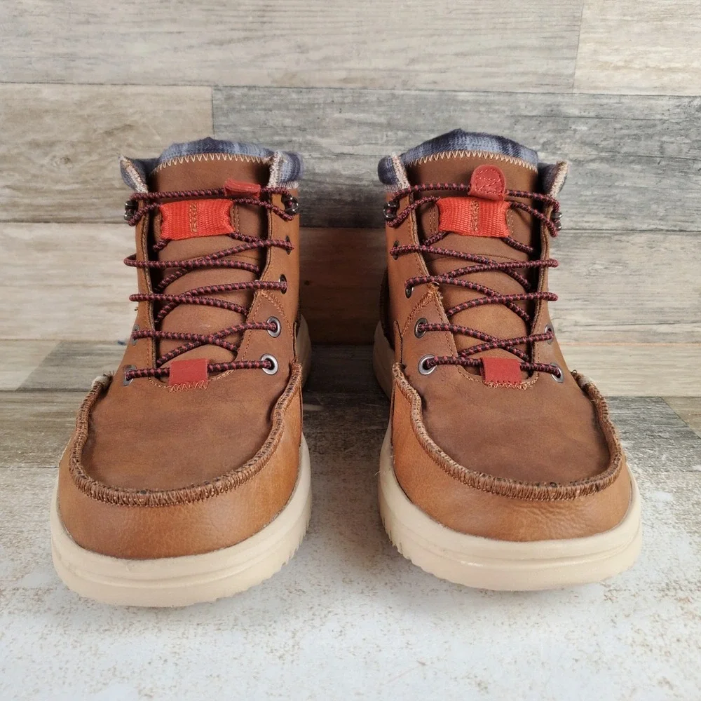 Hey Dude Bradley Classic Mens Boots Sz 8 Cognac Leather Round Moc Toe Lace Up